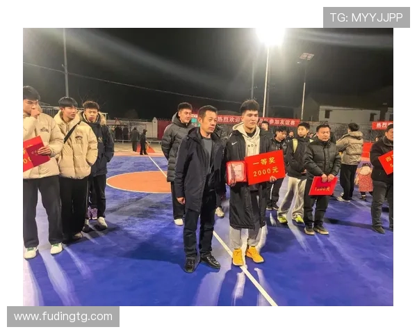 以篮球为纽带探索团队合作精神与青春拼搏力量的深度融合