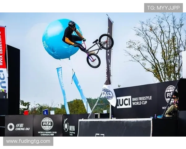 成都极限运动队创新盯防策略助力竞技水平提升与团队协作优化