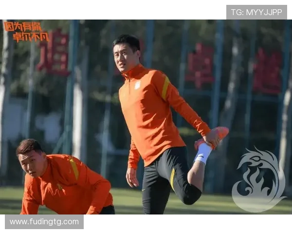 武汉篮球队节奏之争引发热议球迷观点各异探讨战术与表现