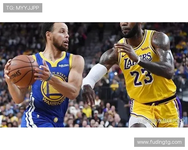 2014年12月湖人与勇士激战回顾：经典对决与精彩瞬间分析