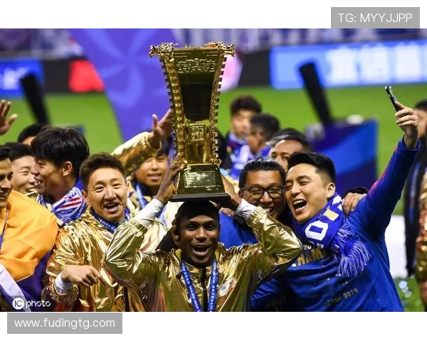 乌克兰与尼日利亚足球历史对抗回顾与分析 乌克兰与尼日利亚足球历史对抗回顾与分析